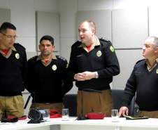 Na tarde da última quarta-feira (15/06) o Coordenador Executivo de Proteção e Defesa Civil, Ten.-Cel. Edemilson de Barros, ministrou uma palestra sobre a metodologia de Defesa Civil para os militares do Curso de Aperfeiçoamento de Oficiais (CAO) da Polícia Militar do Paraná.
