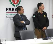 Na tarde da última quarta-feira (15/06) o Coordenador Executivo de Proteção e Defesa Civil, Ten.-Cel. Edemilson de Barros, ministrou uma palestra sobre a metodologia de Defesa Civil para os militares do Curso de Aperfeiçoamento de Oficiais (CAO) da Polícia Militar do Paraná.
