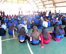 Na tarde da última terça-feira, a Coordenadoria Estadual de Proteção e Defesa Civil e a 1ª Coordenadoria Regional de Proteção e Defesa Civil (CORPDEC), através do Programa Brigadas Escolares, realizaram treinamento do Plano de Abandono no Colégio Estadual Professor Teobaldo Leonardo Kletemberg, no Sítio Cercado, em Curitiba