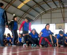 Na tarde da última terça-feira, a Coordenadoria Estadual de Proteção e Defesa Civil e a 1ª Coordenadoria Regional de Proteção e Defesa Civil (CORPDEC), através do Programa Brigadas Escolares, realizaram treinamento do Plano de Abandono no Colégio Estadual Professor Teobaldo Leonardo Kletemberg, no Sítio Cercado, em Curitiba