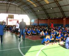 Na tarde da última terça-feira, a Coordenadoria Estadual de Proteção e Defesa Civil e a 1ª Coordenadoria Regional de Proteção e Defesa Civil (CORPDEC), através do Programa Brigadas Escolares, realizaram treinamento do Plano de Abandono no Colégio Estadual Professor Teobaldo Leonardo Kletemberg, no Sítio Cercado, em Curitiba