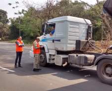 3º Coordenadoria Regional de Proteção e Defesa Civil realiza Fiscalização Prododutos Perigosos na Rodovia PR 323 PRv Porto Charles Naufal.