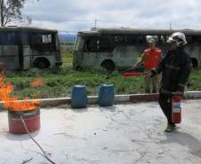 No dia 16 de setembro a Coordenadoria Estadual de Proteção e Defesa Civil (CEPDEC), por intermédio do Centro Universitário de Estudos e Pesquisas sobre Desastres – CEPED/PR formou 58 brigadistas de incêndio, sendo 23 do Palácio Iguaçu e 58 do Palácio das Araucárias