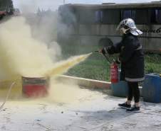 No dia 16 de setembro a Coordenadoria Estadual de Proteção e Defesa Civil (CEPDEC), por intermédio do Centro Universitário de Estudos e Pesquisas sobre Desastres – CEPED/PR formou 58 brigadistas de incêndio, sendo 23 do Palácio Iguaçu e 58 do Palácio das Araucárias