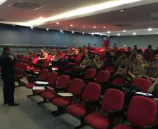 CADETES DO CORPO DE BOMBEIROS RECEBEM PALESTRA SOBRE O SISTEMA INFORMATIZADO DE DEFESA CIVIL.