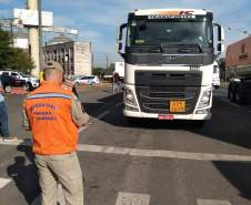 2ª CORPDEC Realiza Fiscalização ao Transporte Rodoviário de Produtos Perigosos