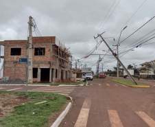  Temporais deixam mais de 1,2 mil casas destelhadas no Paraná