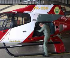 Paraná envia helicóptero para auxiliar atendimento em Santa Catarina