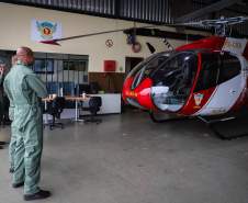 Paraná envia helicóptero para auxiliar atendimento em Santa Catarina