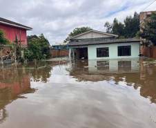 Paraná tem 13 municípios em situação de emergência e Estado atende famílias afetadas