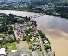 Novo boletim da Defesa Civil aponta 28 mil pessoas atingidas pelas chuvas no Paraná