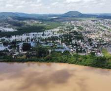 Novo boletim da Defesa Civil aponta 28 mil pessoas atingidas pelas chuvas no Paraná