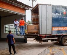 Campanha Juntos pelo Paraná entrega 64 mil itens a moradores afetados por chuvas