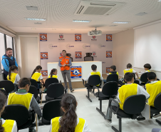 Defesa Civil Estadual recebe alunos da rede municipal de Campina Grande do Sul