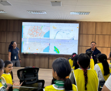 Defesa Civil Estadual recebe alunos da rede municipal de Campina Grande do Sul