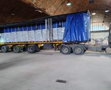 Paraná envia 10 mil cestas básicas às famílias gaúchas impactadas pela enchente