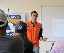 Força-tarefa de combate a incêndios inicia treinamento de 600 brigadistas florestais