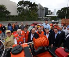 Resposta rápida: Estado entrega equipamentos a 100 municípios para combate a incêndios