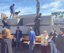 Defesa Civil envia ajuda humanitária para Santa Maria do Oeste e Dois Vizinhos