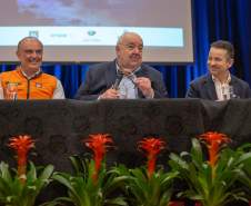 Conferência do Clima reúne prefeituras, apresenta dados meteorológicos e discute futuro