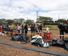 Em Rio Bonito do Iguaçu, Ratinho Junior anuncia força-tarefa para reconstrução das casas