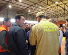 Em Rio Bonito do Iguaçu, Ratinho Junior anuncia força-tarefa para reconstrução das casas