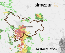 Após temporal com granizo, Estado envia lonas, telhas e kits dormitório para Ponta Grossa