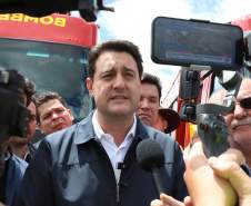 Em Rio Bonito do Iguaçu, Ratinho Junior anuncia força-tarefa para reconstrução das casas