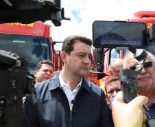 Em Rio Bonito do Iguaçu, Ratinho Junior anuncia força-tarefa para reconstrução das casas