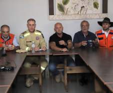 Em Rio Bonito do Iguaçu, Ratinho Junior anuncia força-tarefa para reconstrução das casas