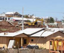 Cobertura das casas danificadas deve ser concluída neste fim de semana em Rio Bonito do Iguaçu