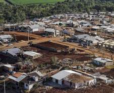 Cobertura das casas danificadas deve ser concluída neste fim de semana em Rio Bonito do Iguaçu