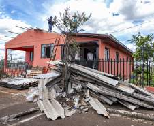Histórias comoventes: moradores de Rio Bonito do Iguaçu começam a reconstruir a vida