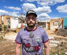 Histórias comoventes: moradores de Rio Bonito do Iguaçu começam a reconstruir a vida