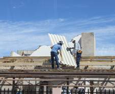 Defesa Civil já enviou 5.200 telhas e coordena doações de materiais a Rio Bonito do Iguaçu