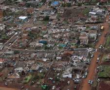 Ratinho Junior decreta estado de calamidade pública em Rio Bonito do Iguaçu após tornado