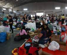 Com mais de mil desalojados e desabrigados, governo e municípios preparam abrigos