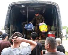 Com mais de mil desalojados e desabrigados, governo e municípios preparam abrigos