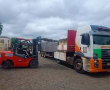 Com envio das primeiras 2.600 telhas, Estado amplia apoio a Ponta Grossa após granizo