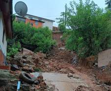 Após chuvas intensas, Defesa Civil atende cidades do Paraná