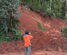 Estado, União e municípios iniciam levantamento de danos em estruturas de Cerro Azul e Adrianópolis