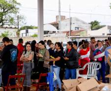 Governador em exercício vistoria estragos causados por temporal em Apucarana