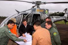 Aeronaves do Governo atendem e apoiam equipes de socorro Miniatura