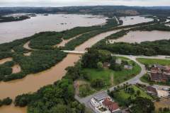 Paraná tem 13 municípios em situação de emergência e Estado atende famílias afetadas