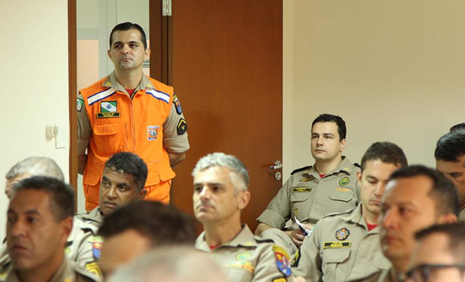 3ª CORPDEC promove palestra sobre Toxicologia e Segurança Química. No dia 25 de novembro de 2016, a 3ª Coordenadoria Regional de Proteção e Defesa Civil (3ª CORPDEC) promoveu uma palestra com o tema: “Toxicologia e Segurança Química”, ministrada pelo Professor Doutor Tiago Severo Peixe, da Universidade Estadual de Londrina (Voluntário na Defesa Civil).