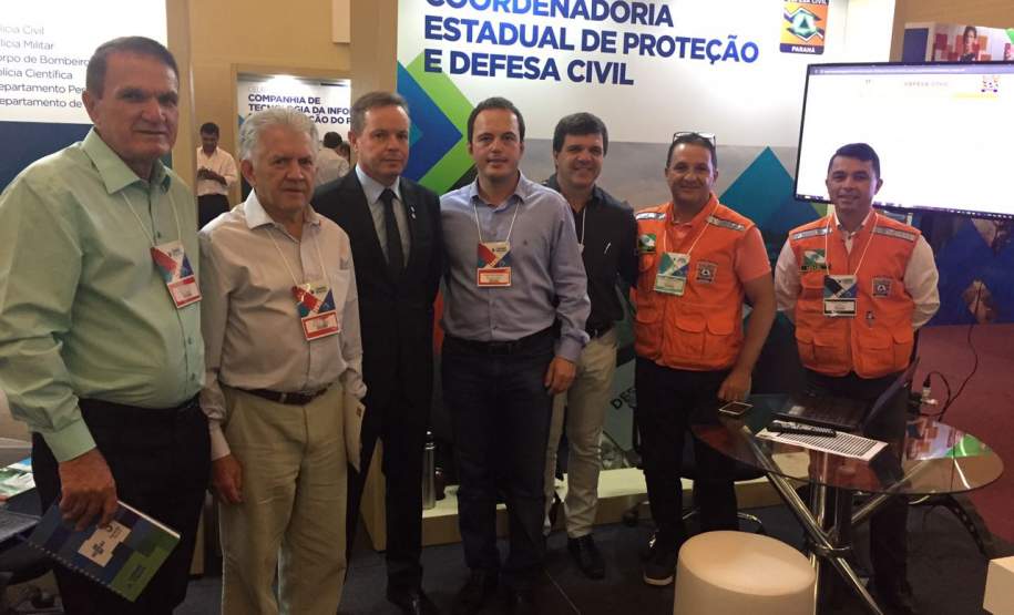 COORDENADORIA ESTADUAL DE PROTEÇÃO E DEFESA CIVIL ORIENTA OS PREFEITOS ELEITOS PARA A GESTÃO 2017/2020. COORDENADORIA ESTADUAL DE PROTEÇÃO E DEFESA CIVIL ORIENTA OS PREFEITOS ELEITOS PARA A GESTÃO 2017/2020.