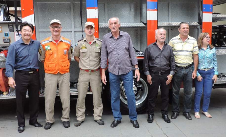 Posto de bombeiros comunitário de Nova Esperança adquire viatura com recursos do FUNREBOM para a Defesa Civil municipal. Posto de bombeiros comunitário de Nova Esperança adquire viatura com recursos do FUNREBOM para a Defesa Civil municipal.