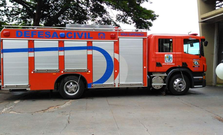 Posto de bombeiros comunitário de Nova Esperança adquire viatura com recursos do FUNREBOM para a Defesa Civil municipal. Posto de bombeiros comunitário de Nova Esperança adquire viatura com recursos do FUNREBOM para a Defesa Civil municipal.