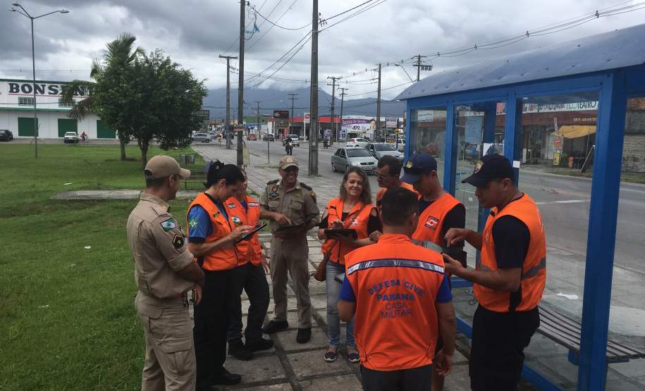 Defesa Civil Estadual realiza entrega de Tablets para a Regional do Litoral
