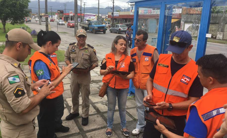Defesa Civil Estadual realiza entrega de Tablets para a Regional do Litoral